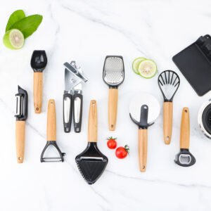 Kitchen Gadgets with Wood Handle SR-KG0009